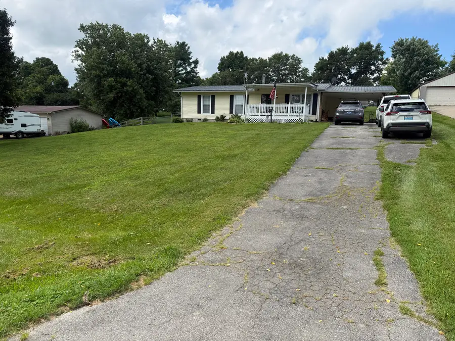120 Collins Drive, Nicholasville, KY 40356 - #2