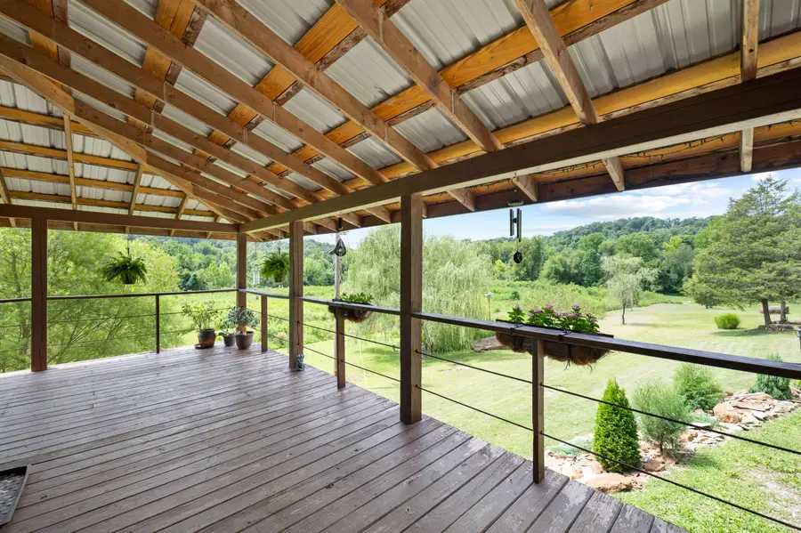4150 Winchester Road, Irvine, KY 40336 - #3