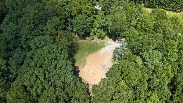 614 Cross Road, Benton, KY 42025