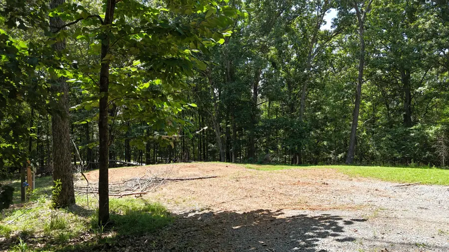 614 Cross Road, Benton, KY 42025 - #2