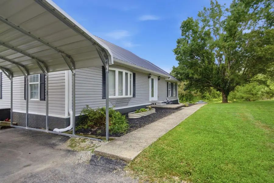 1325 Trotting Ridge Road, Irvine, KY 40336 - #3