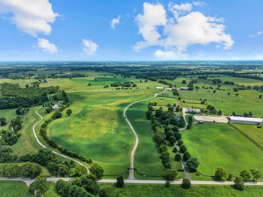 3441 Houston Antioch Road, Paris, KY 40361 - #2