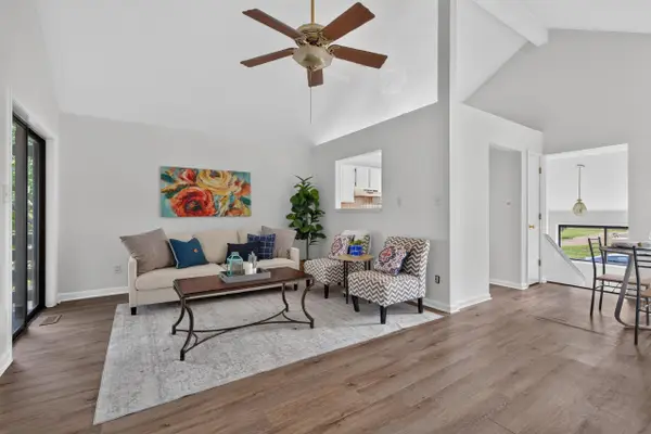 448 Larkwood Drive, Lexington, KY 40509