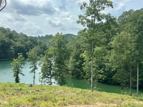 1201 Sleepy Hollow Road #Lot 28/29, East Bernstadt, KY 40729