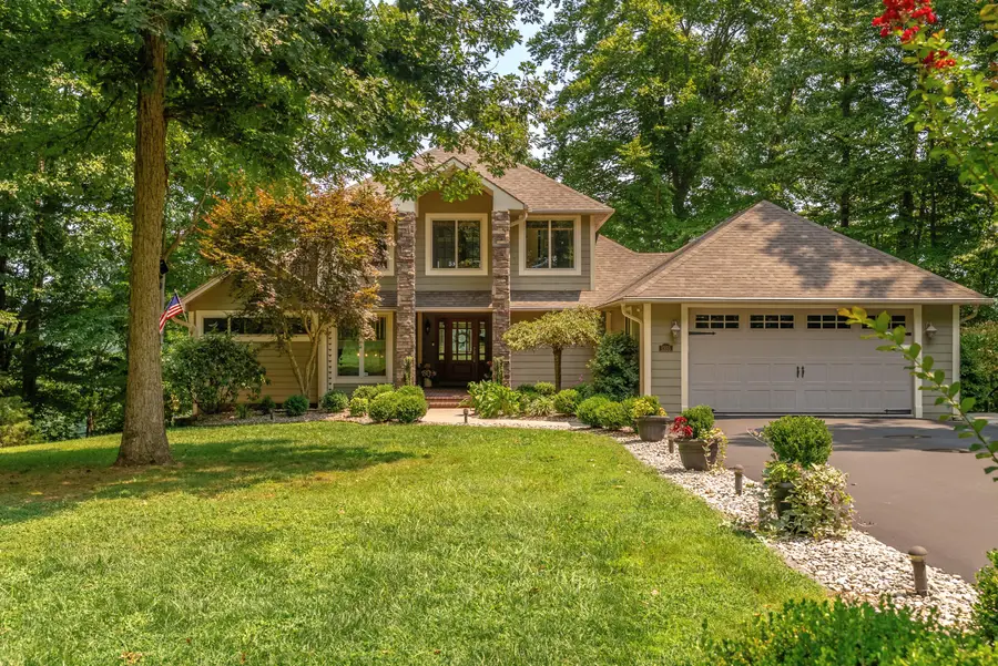 1355 Cliffside Drive, Russell Springs, KY 42642 - #2