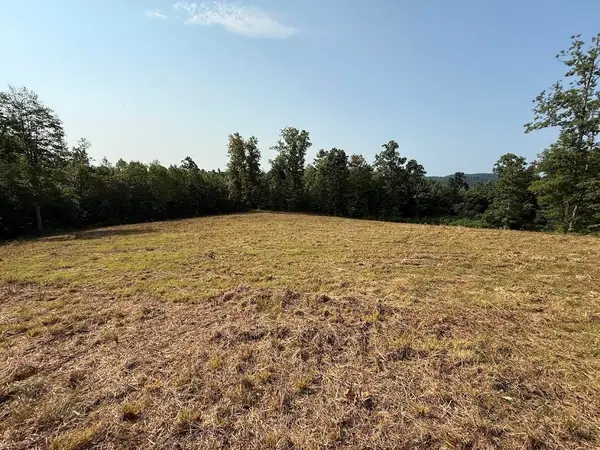 999 Trillium Trail, Livingston, KY 40445