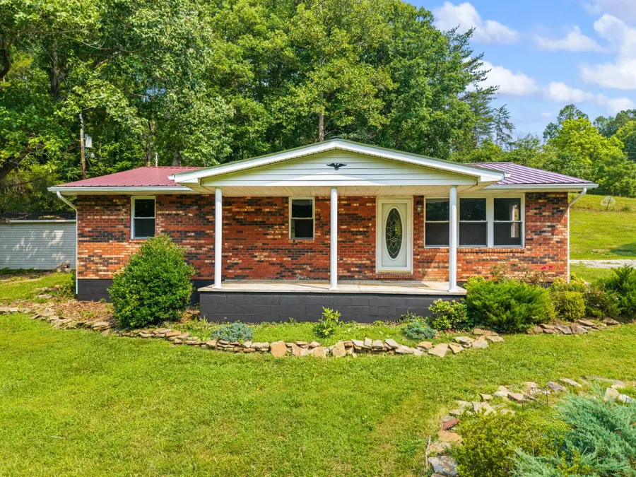 469 Seagraves Hollow Road, Olive Hill, KY 41164 - #2