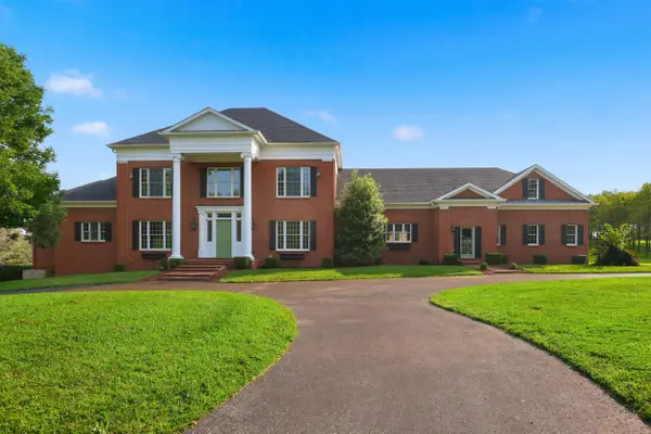 3021 Brookmonte Lane, Lexington, KY 40515