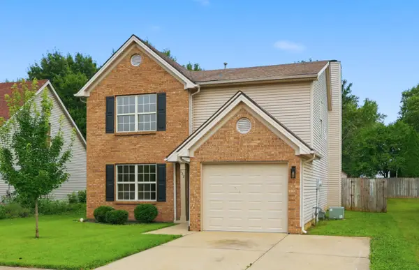 122 Salinger Drive, Georgetown, KY 40324