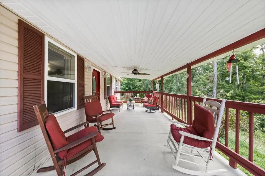 1977 Kentucky 1458, Flatwoods, KY 41139 - #3