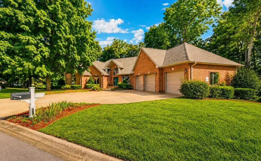 241 Sequoyah Trail, Cadiz, KY 42211 - #2