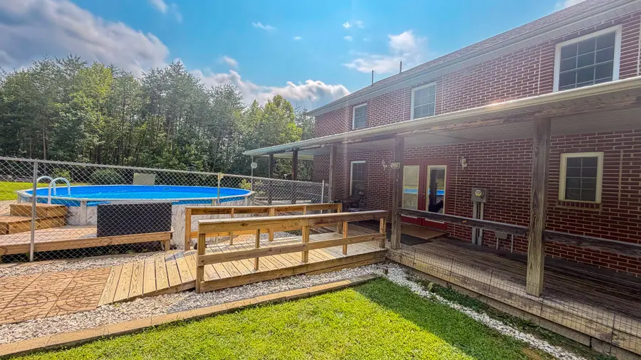 67 Pine Mountain Road, Campton, KY 41301 - #3
