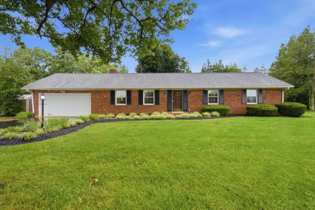 4660 Athens Walnut Hill Pike, Lexington, KY 40515 - #1