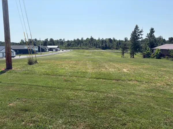 116 Cambridge Shores Drive, Gilbertsville, KY 42044