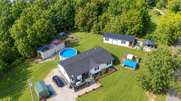 1045 Baxter Ridge Road, Lawrenceburg, KY 40342