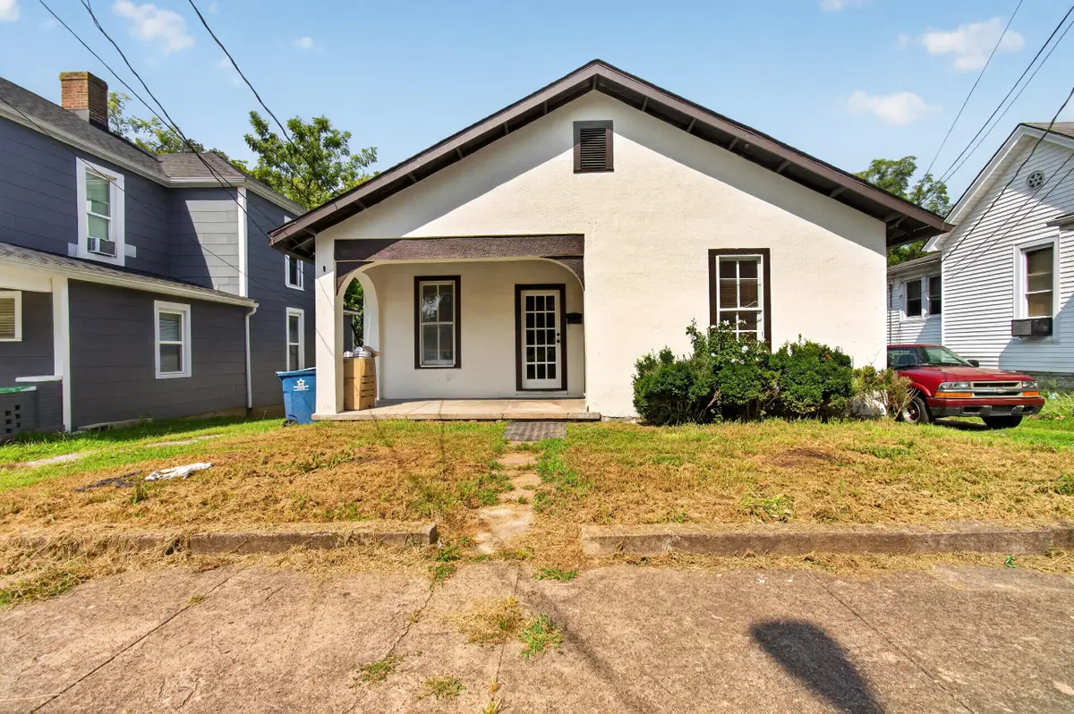 335 N 5th Street, Danville, KY 40422 - #1