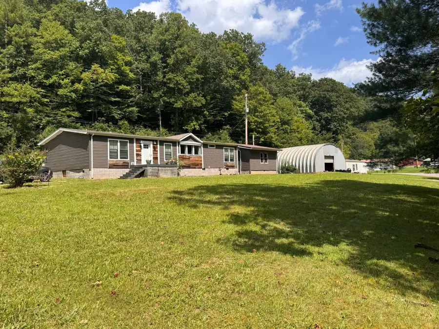209 Indian Creek Hollow Road, Whitesburg, KY 41858 - #3