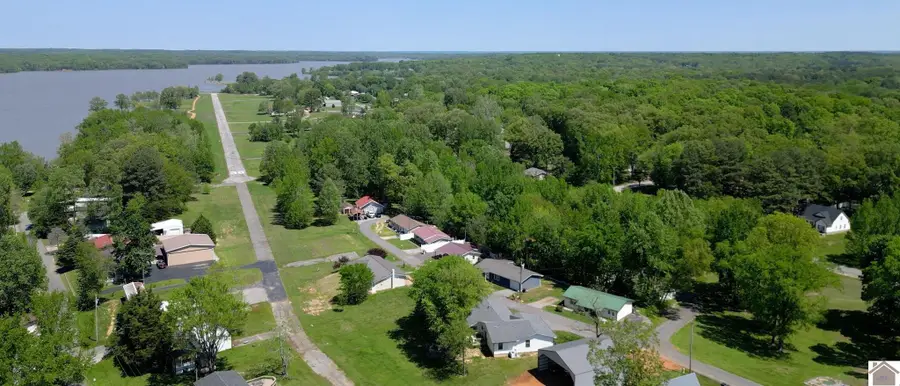 80 Windjammer Place, Hardin, KY 42048 - #3