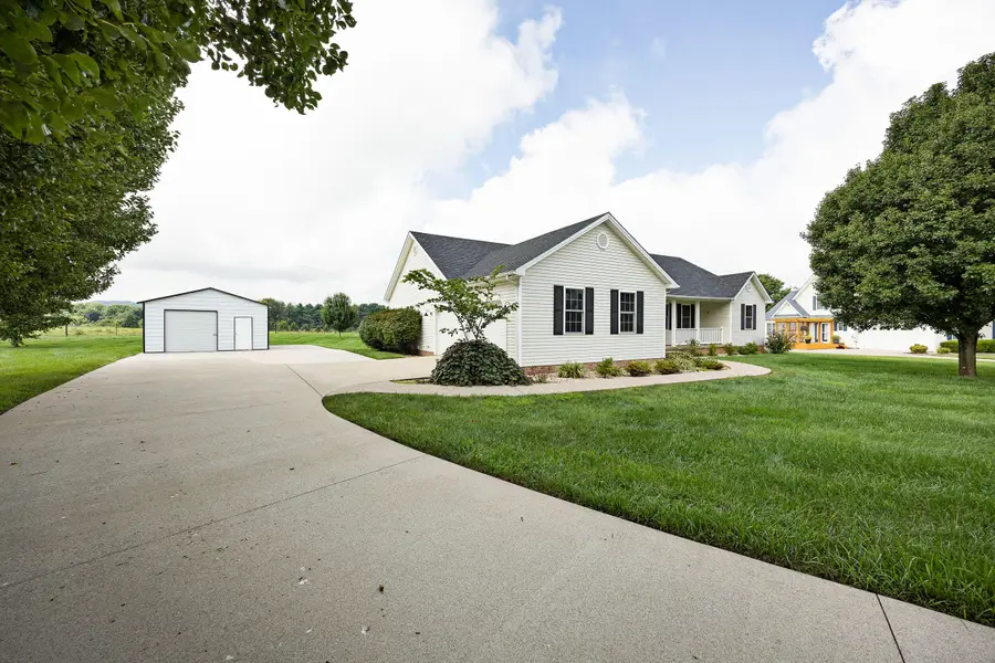 229 Sierra Circle, Stanford, KY 40484 - #2