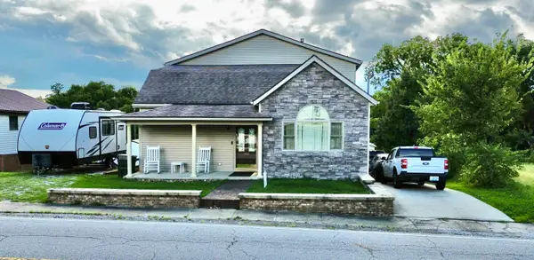 612 N Broadway Street, Carlisle, KY 40311