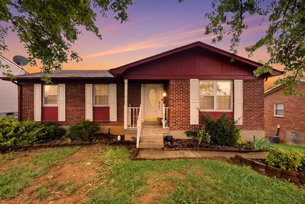 9906 Chapel Hill Road, Louisville, KY 40229 - #1