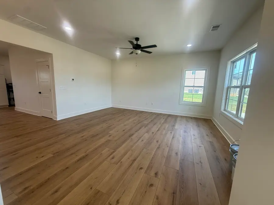 140 Patchen Drive, Nicholasville, KY 40356 - #3