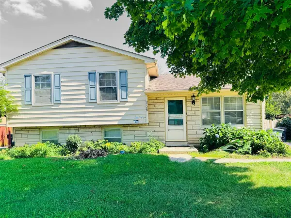 258 S Eagle Creek Drive, Lexington, KY 40515