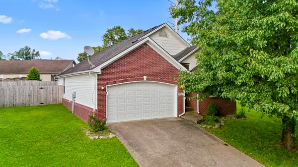 106 Final Turn Circle, Georgetown, KY 40324