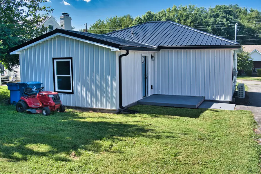 213 Baughman Avenue, Danville, KY 40422 - #3