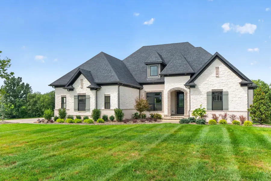 216 Doe Run Road, Nicholasville, KY 40356 - #2