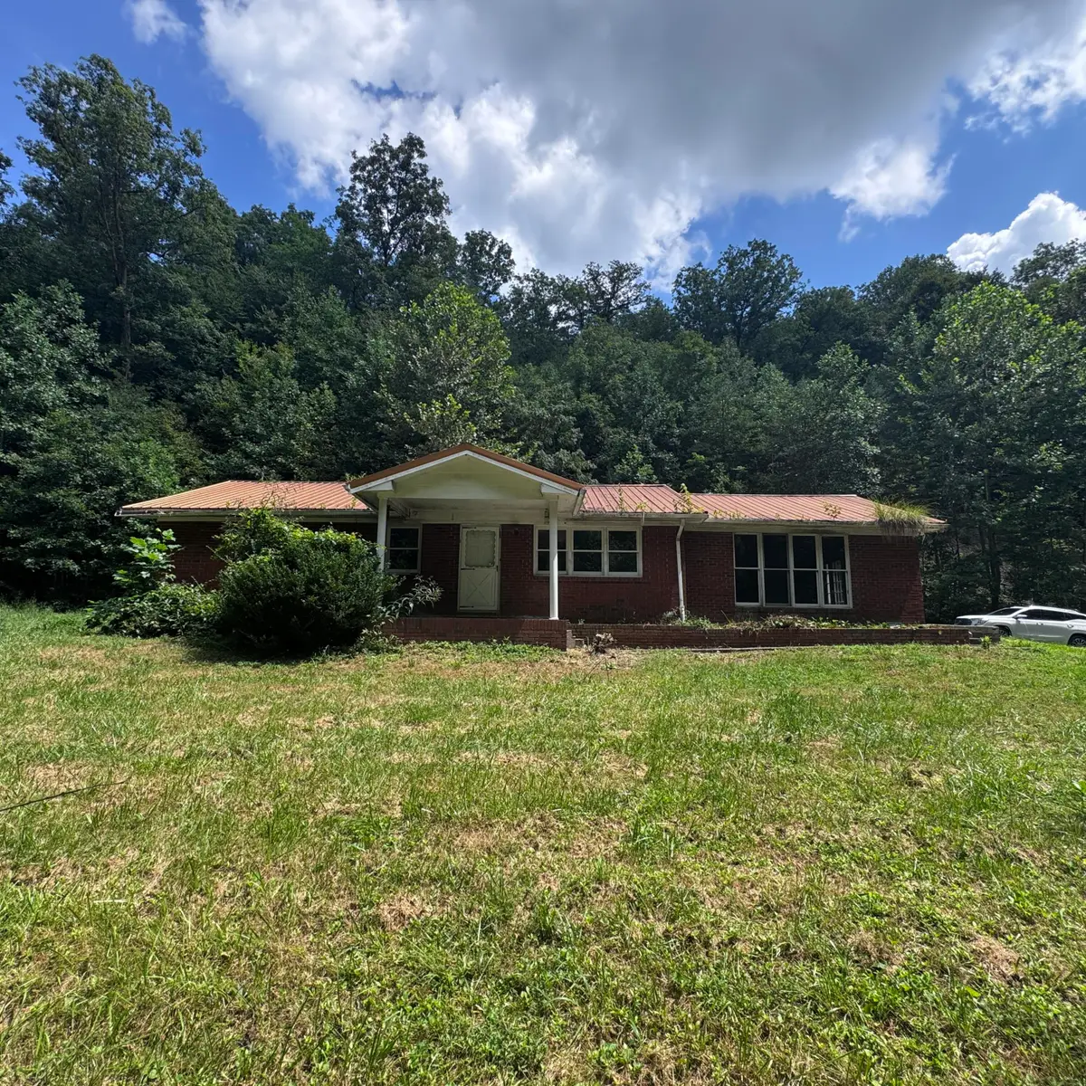 2955 N Highway 11, Manchester, KY 40962 - #1