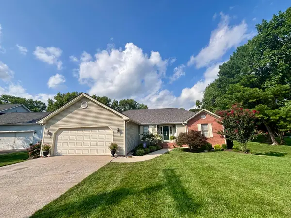 1400 N Shallow Lake Circle, Hopkinsville, KY 42240