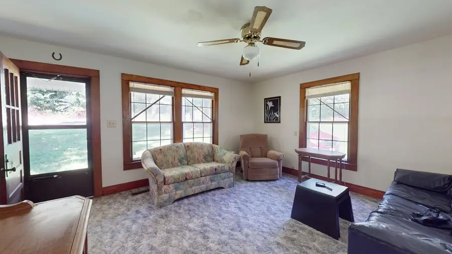 1715 Iuka Road, Grand Rivers, KY 42045 - #2