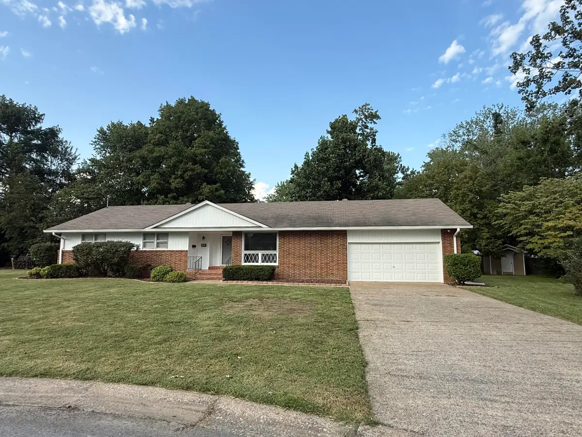 820 Sha-wa Court, Murray, KY 42071 - #1