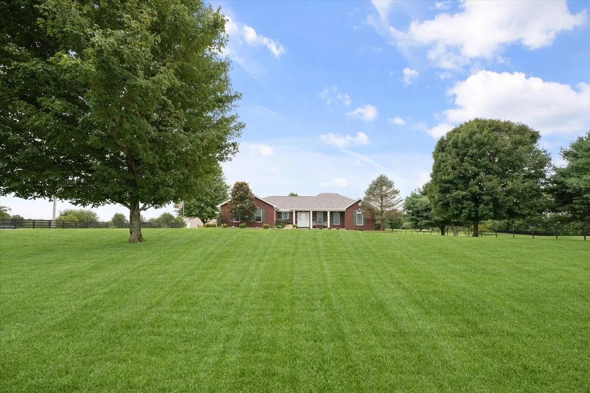 5383 Benson Pike, Shelbyville, KY 40065 - #1
