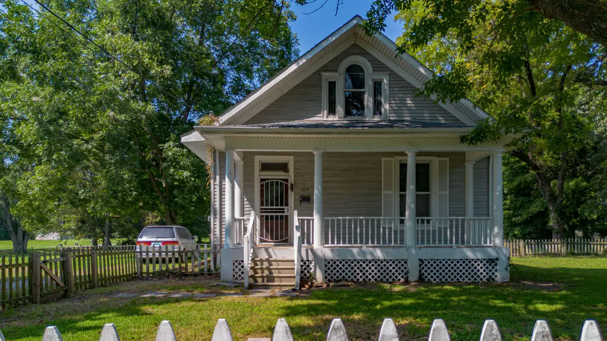825 S 28th Street, Paducah, KY 42003 - #1