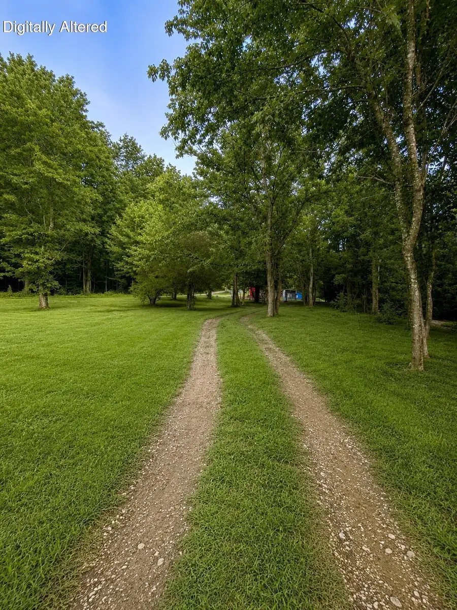 1005 Trusty Road, Hustonville, KY 40437 - #3
