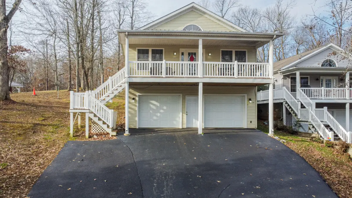 444 E Commerce Avenue, Grand Rivers, KY 42045 - #1