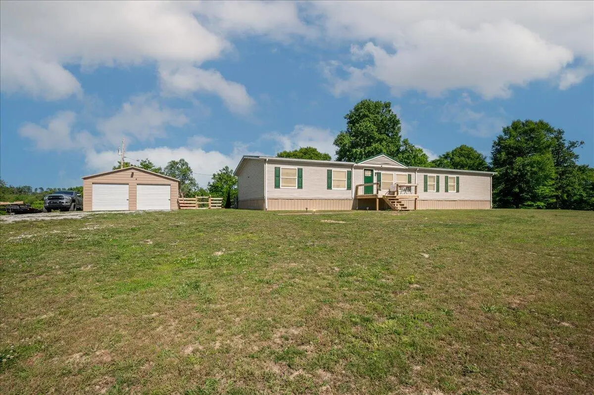 12149 E Hwy 92, Williamsburg, KY 40769 - #1