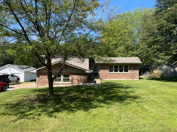 6740 Greenfield Drive, Paducah, KY 42003