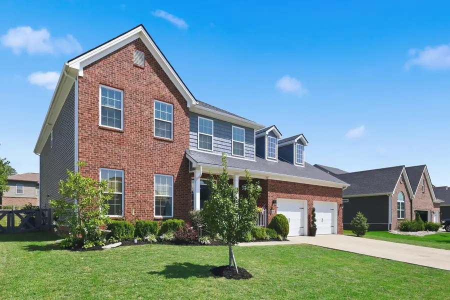 3028 Rosewood Drive, Versailles, KY 40383 - #3