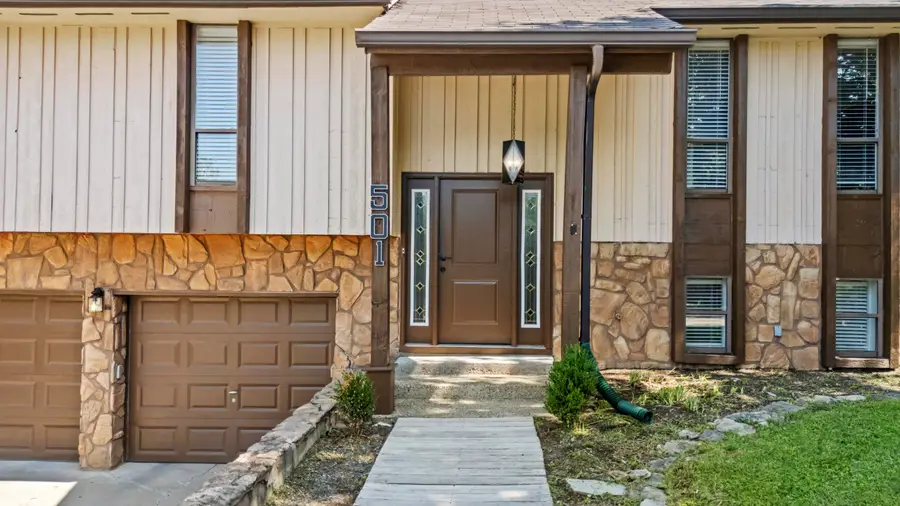 501 Southwind Terrace, Lexington, KY 40517 - #2