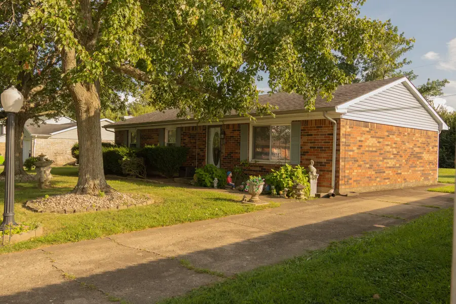 203 Hutchins Drive, Georgetown, KY 40324 - #2