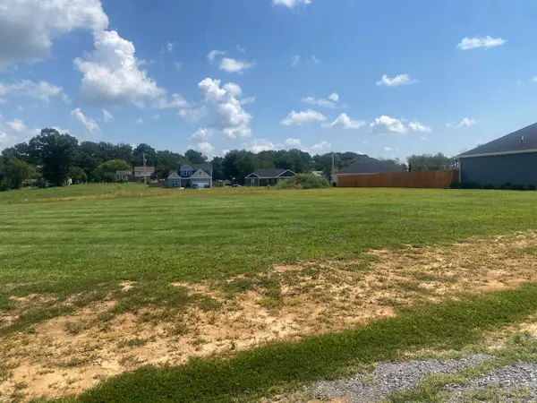 014 Fieldstone Circle, Cadiz, KY 42211