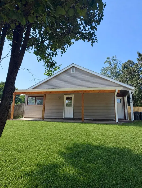 2700 Whitwood Place, Lexington, KY 40509