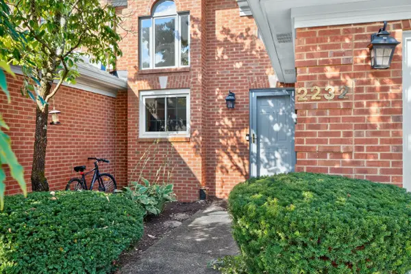 2232 Stone Garden Lane, Lexington, KY 40513