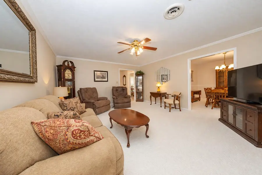 121 Quail Run, Somerset, KY 42503 - #3