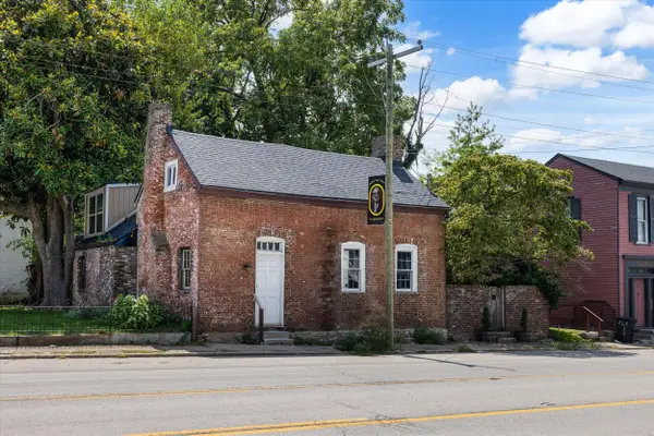 236 Lexington Street, Versailles, KY 40383