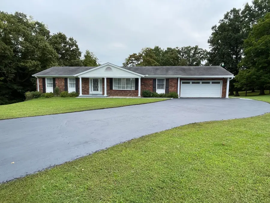 1022 Greenbriar Road, Lawrenceburg, KY 40342 - #2