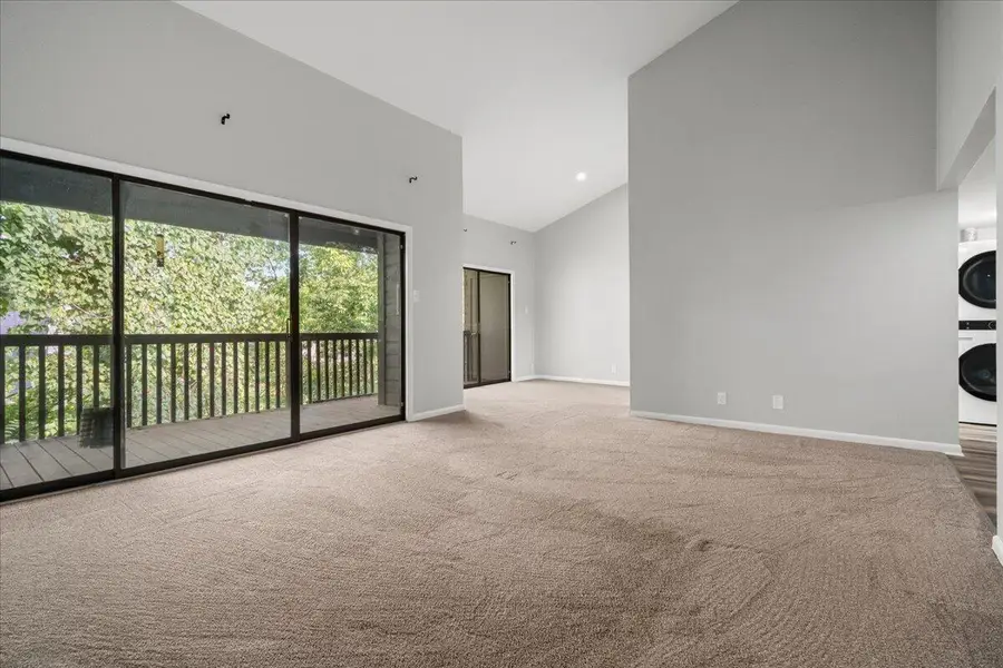 750 Shaker Drive #423, Lexington, KY 40504 - #3